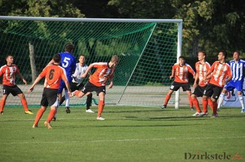 Futbols: svarīga spēle pret FK „Jelgavu”