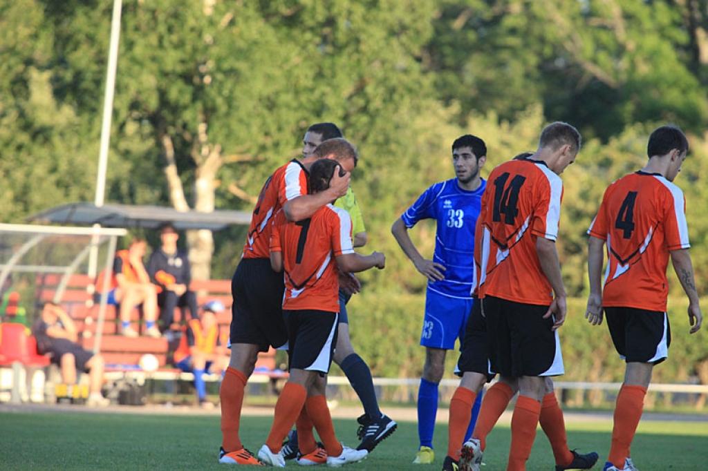 Futbols: gatavojas cīņai pret JFK „Olimps”