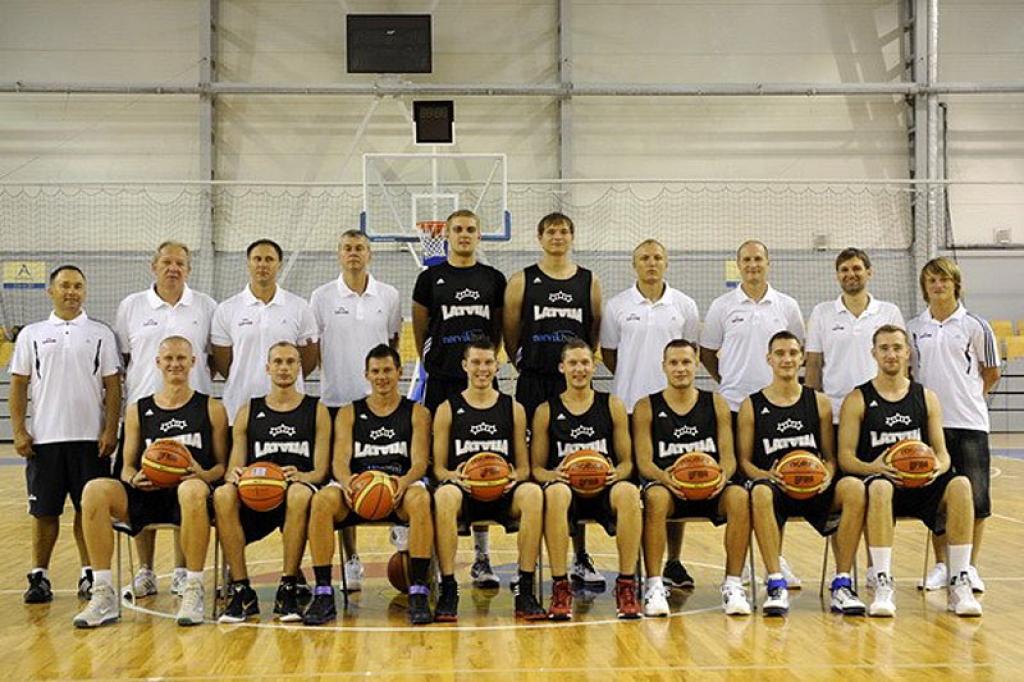 Basketbols: Valstsvienībā spēlēs arī Pāvels Veselovs