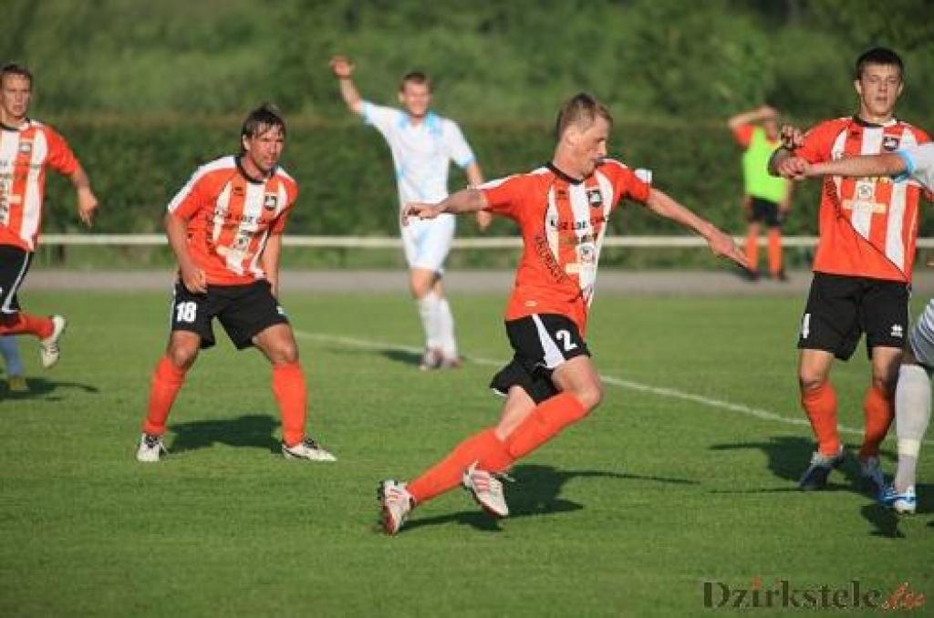 Futbols: mūsējie ar "Liepājas Metalurgu" cīnās neizšķirti