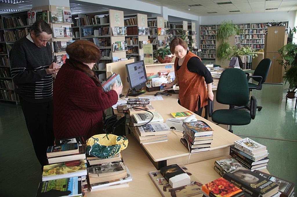 Bibliotēka pateicas apmeklētājiem