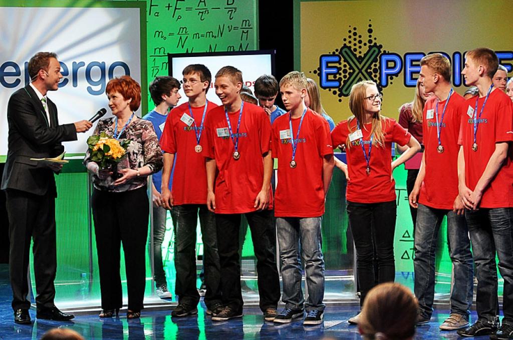 Erudīcijas konkurss "eXperiments": Gulbenes 2. vidusskolas komanda "Voltiņš" iegūst 4. vietu