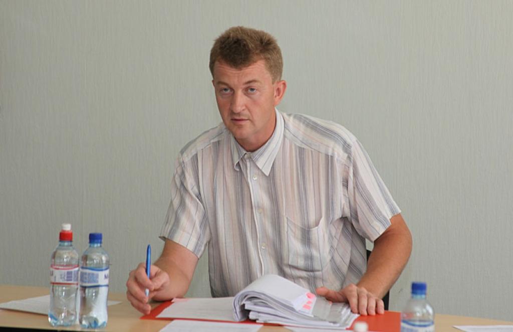 Amatpersonu deklarācijas: Kādi ir Saeimas deputāta ienākumi?