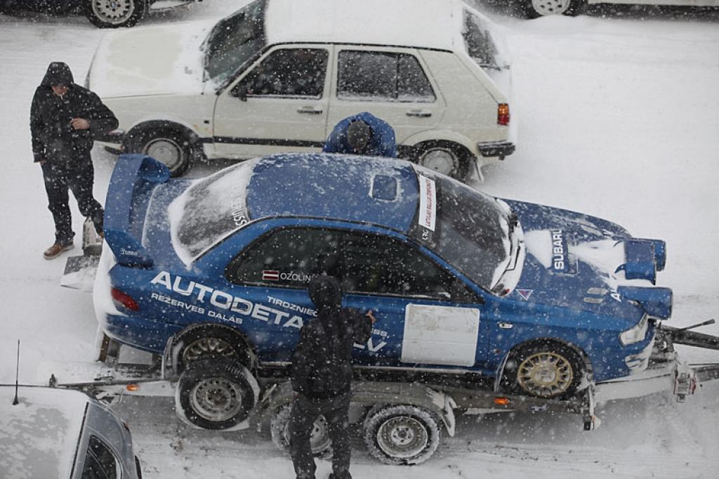 Tiekamies rallijā!