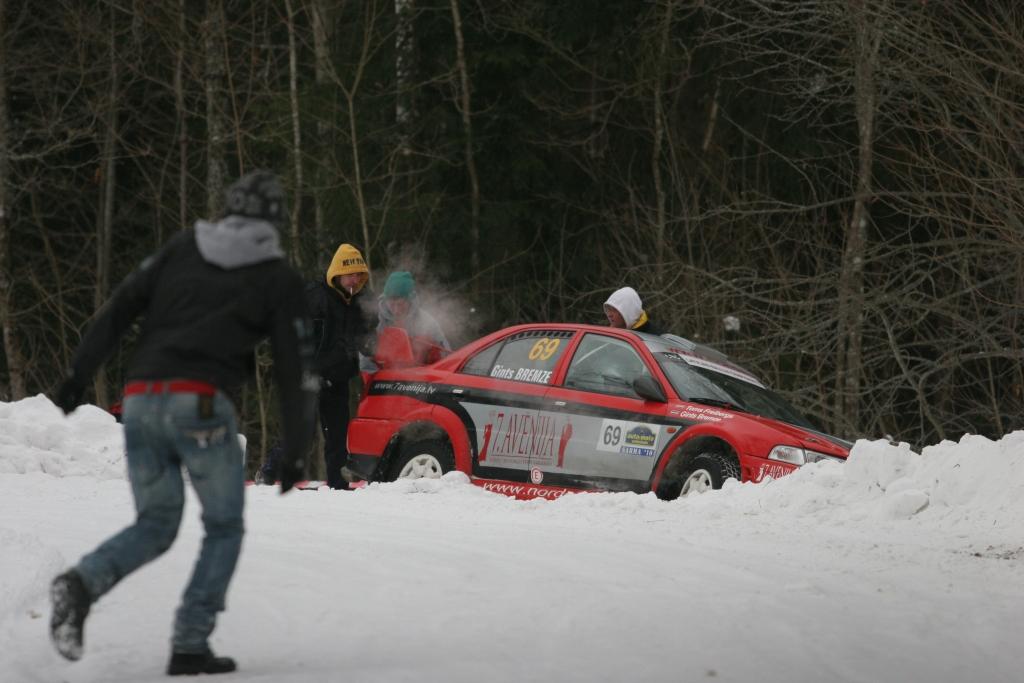 Rallijs “Sarma” atkal sola pārsteigumus