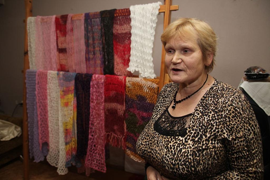 Apskatāma tapoto šaļļu izstāde
