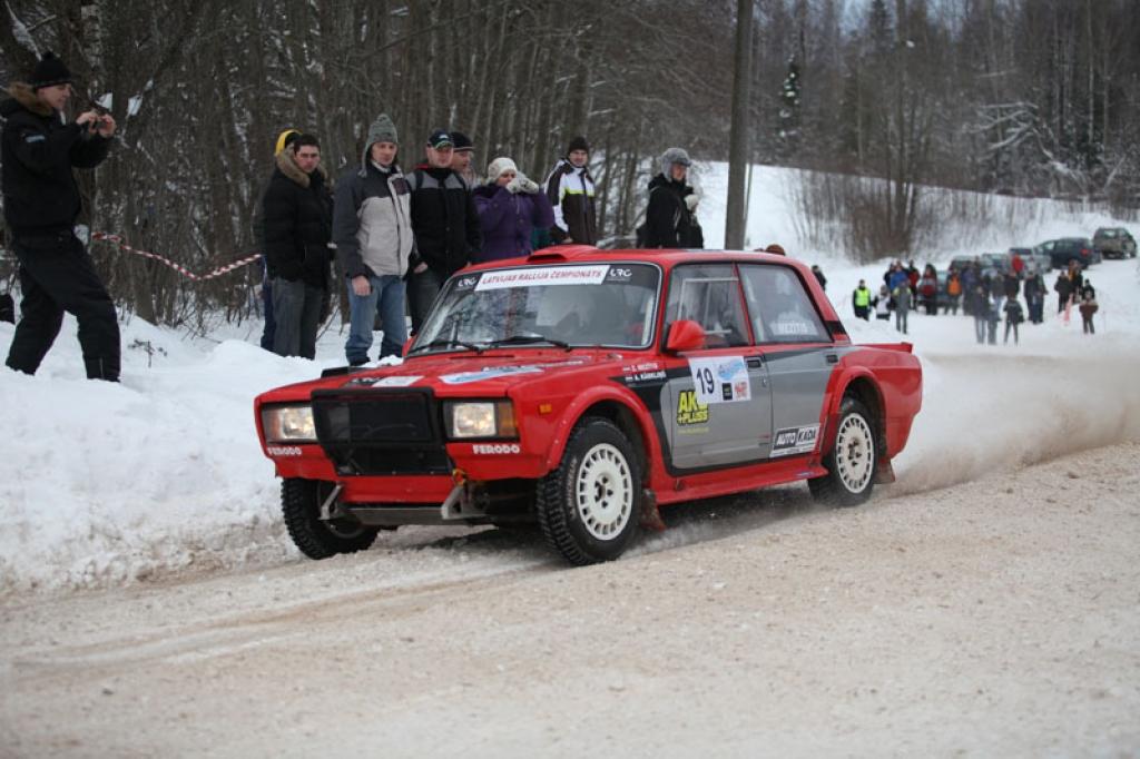 Pirmajā sezonas rallijsprintā Mezītis un Kārkliņš savā klasē - pirmie