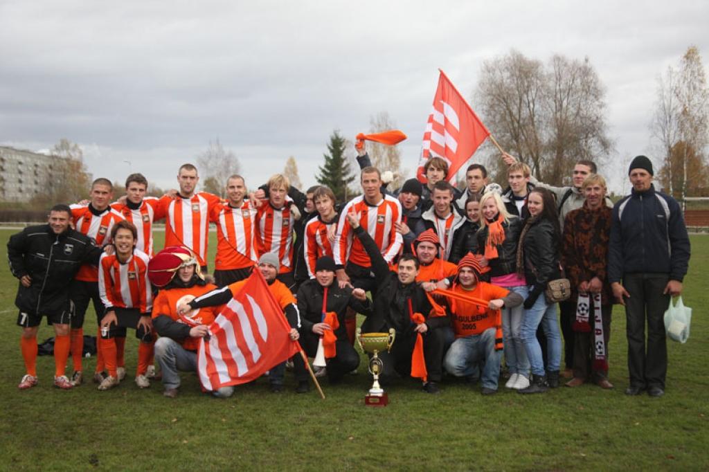 "Gulbene-2005" futbolisti - Latvijas 1. futbola līgas čempioni