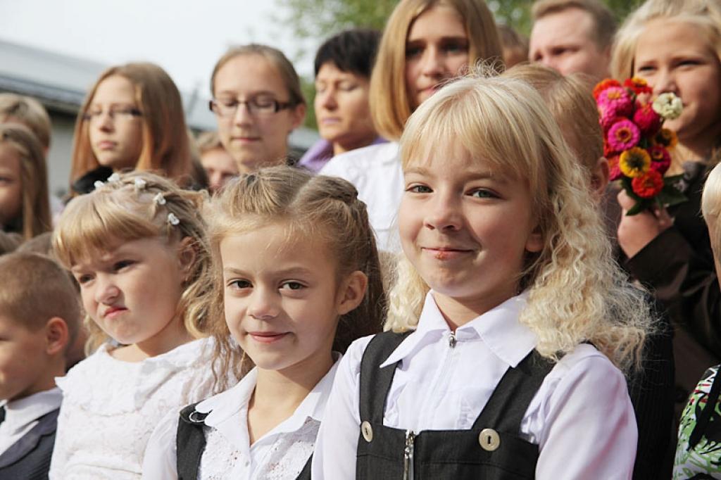 Šogad novadā par 195 skolēniem mazāk