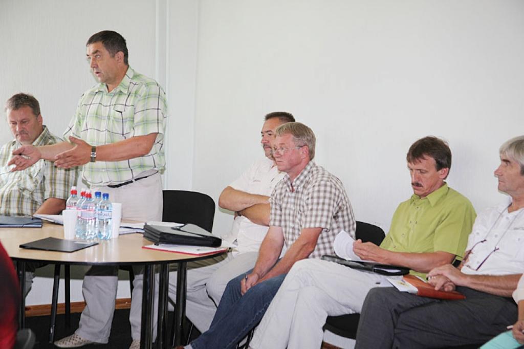 Stāmerienas sporta zāles projektu tomēr neatliek