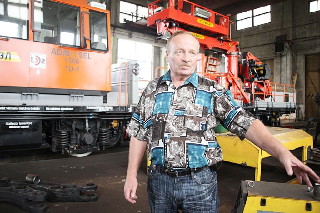 Gulbenē komplektē modernu Krievijā ražotu drezīnu