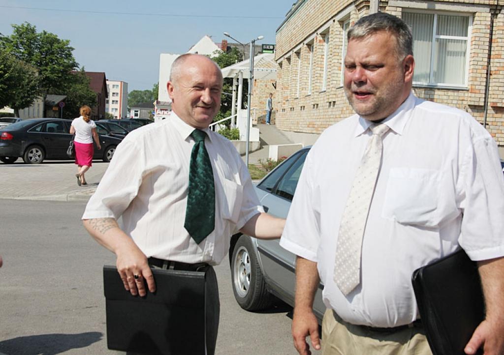 Gulbenē tiekas Vidzemes prokurori
