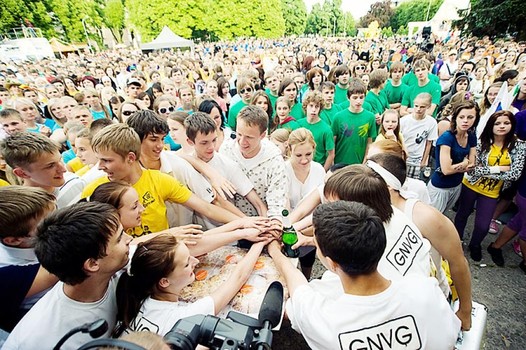 ZZ čempionāta Lielajā finālā mūsu ģimnāzistiem – 2.vieta (papildināts)