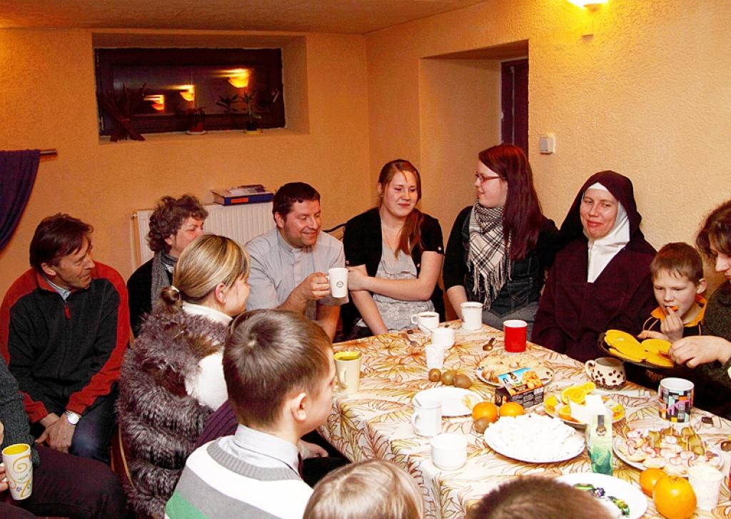 Priesteriem atkal rotācija