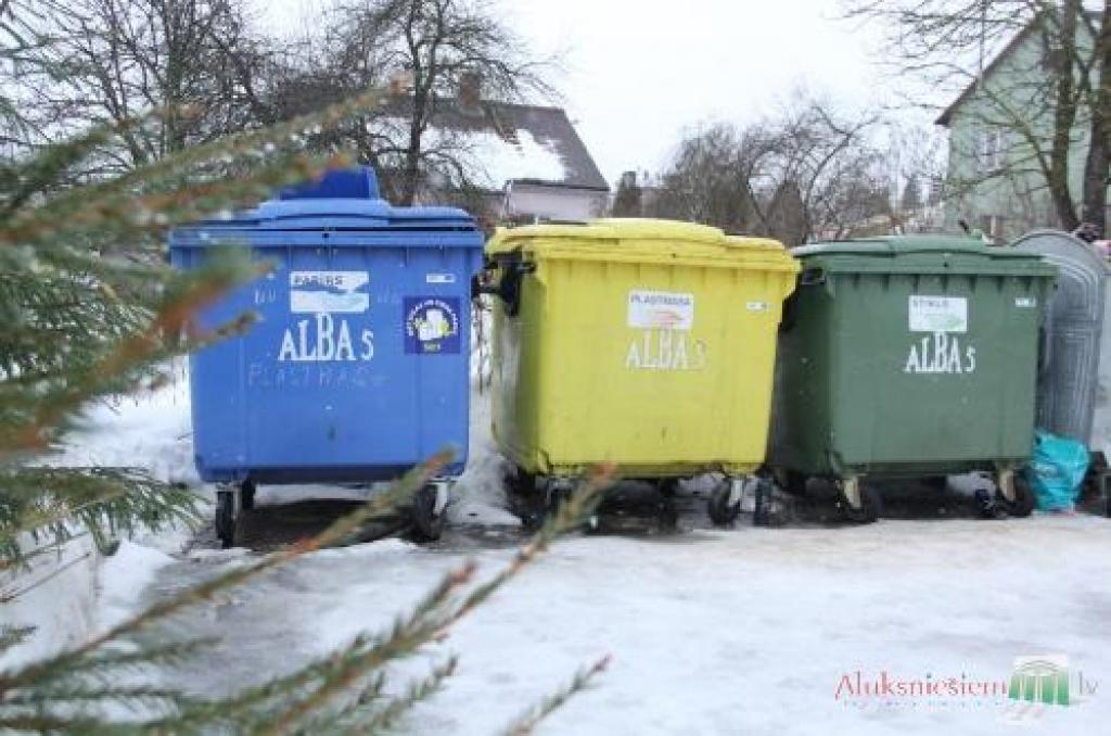Pagarina līgumu ar SIA “Alba”