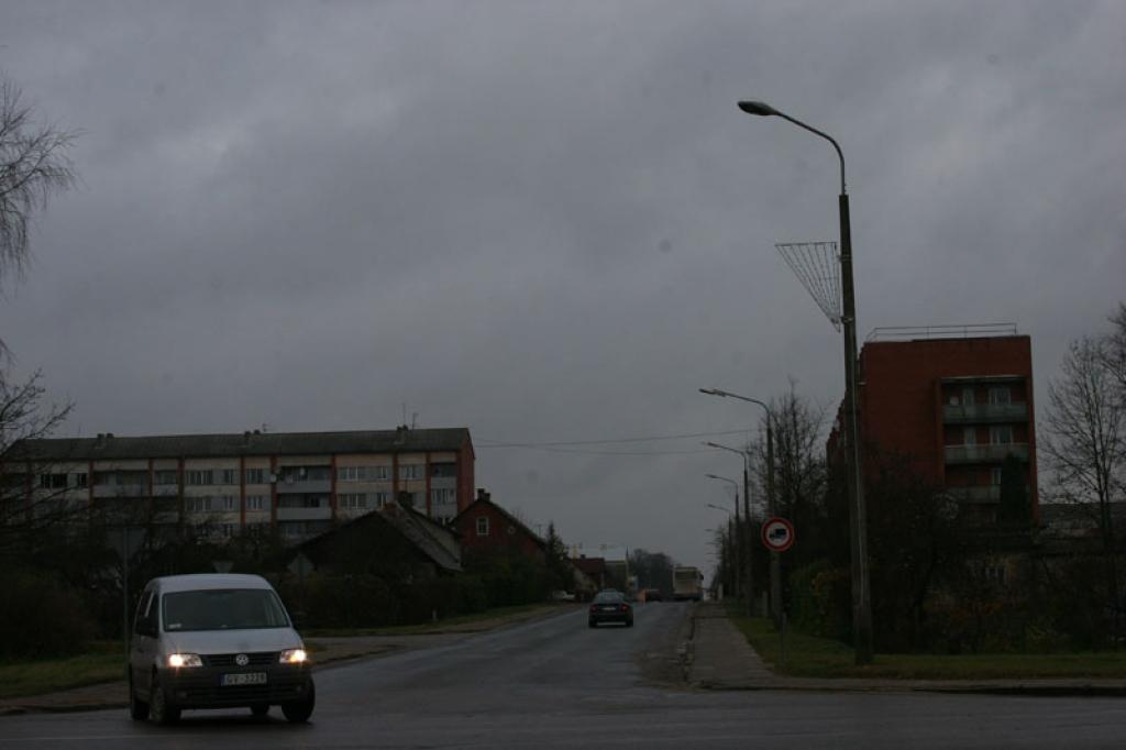 Ziemassvētku gaisma – uz tumsas rēķina