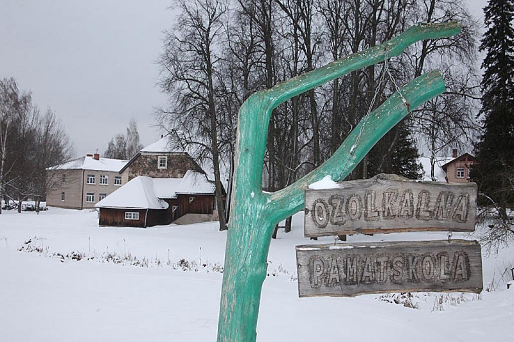 Divām bijušajām skolām - likteņa pavērsiens