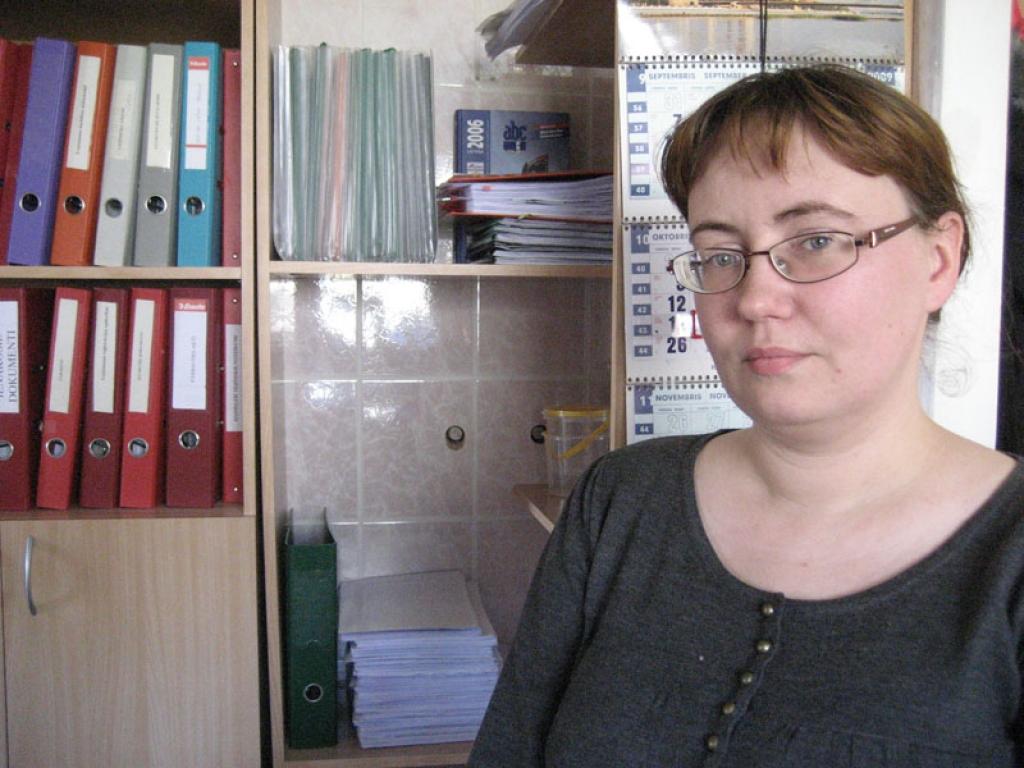 Sāk tiesvedību