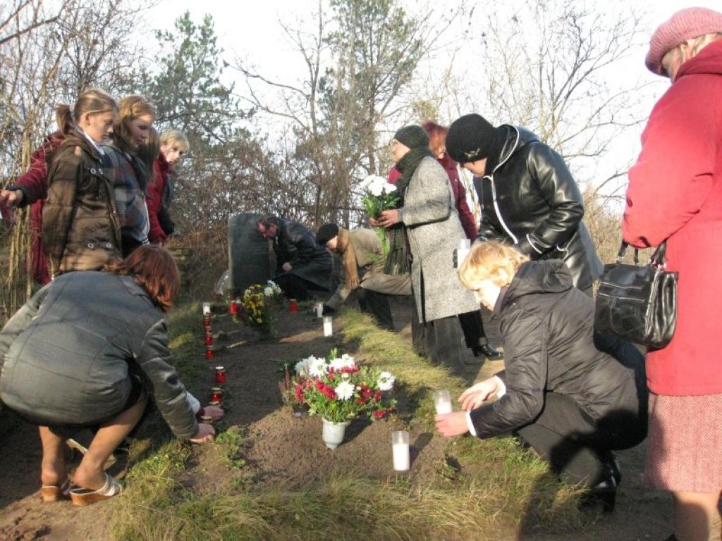 Lāčplēša dienā godina kritušos