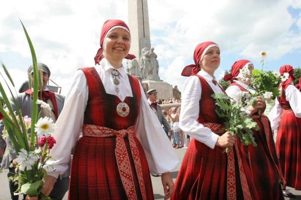 700 Gulbenes rajona pārstāvju kļūst par pagaidu rīdziniekiem