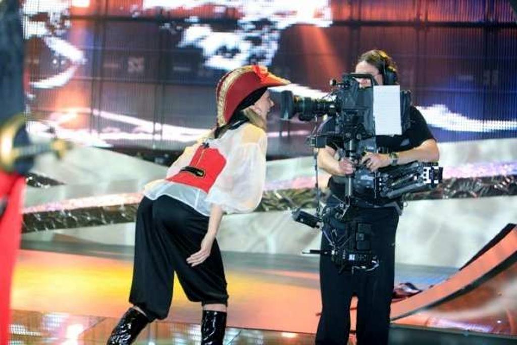 Latvijas dalībnieki "Pirates of the Sea" iekļūst Eirovīzijas dziesmu konkursa finālā
