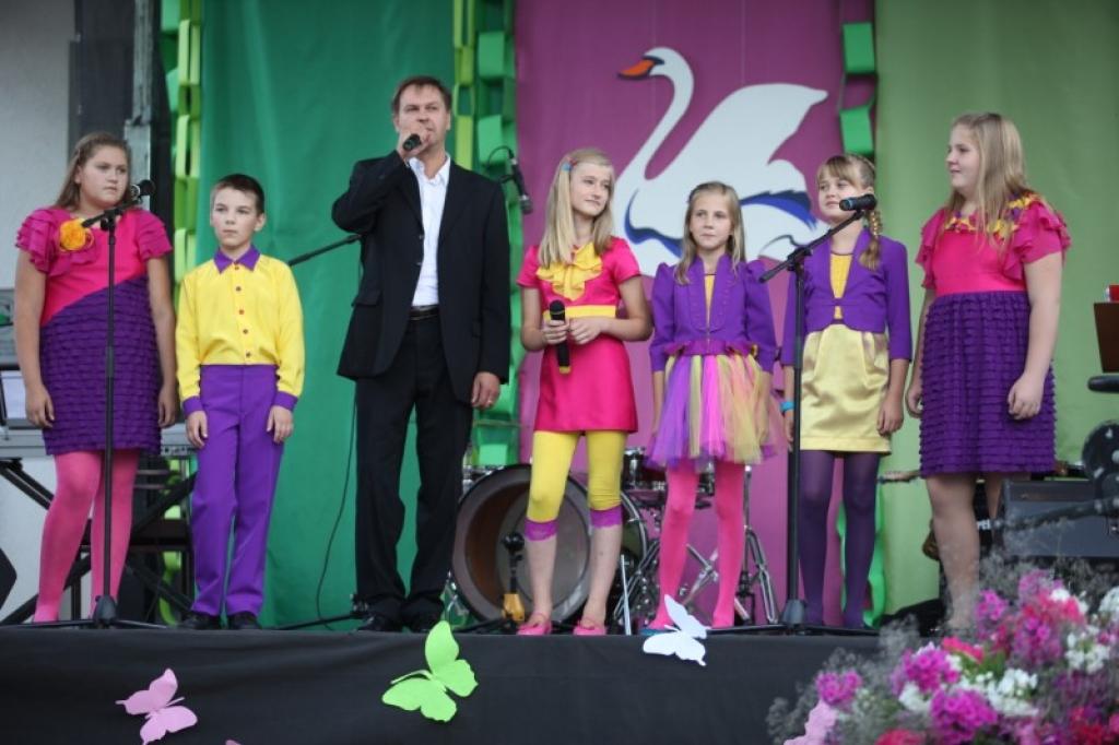 Gulbenes Pilsētas svētku noslēgums. Pilsētnieku koncerts. Strūklaku šovs. 27.07.13