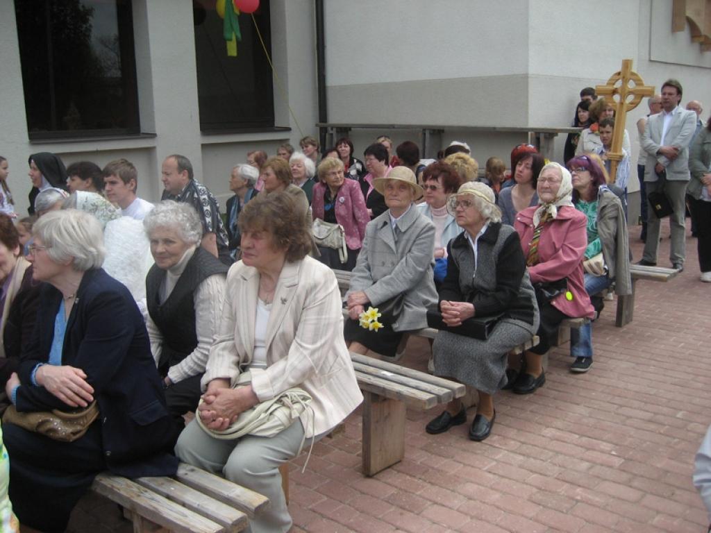 Ģimenes dienu svin kristīgās draudzes. 12.05.13