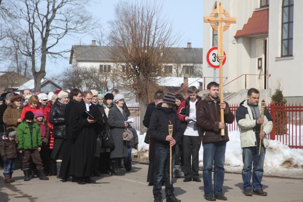 Krusta gājiens Gulbenē. 29.03.13