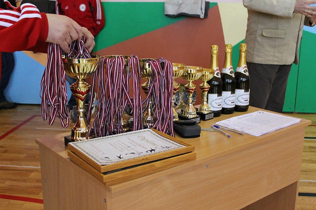 Noslēdzas Gulbenes novada telpu futbola čempionāts. 09.03.13