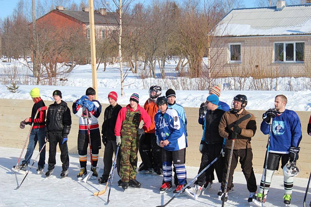 Līgo pagastā - pirmais hokeja mačs  „Līgo Ripa”. 02.03.13