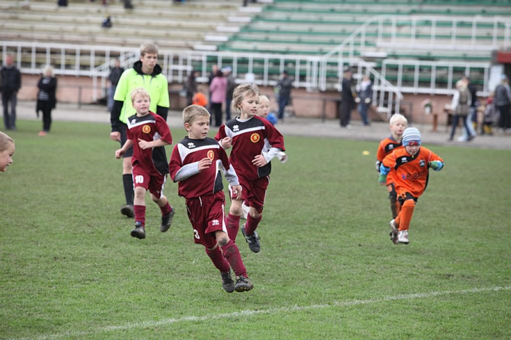 Tradicionālais futbola trenera Borisa Jamkovija piemiņas kausu izcīņas turnīrs jauniešu komandām. 8.10.11