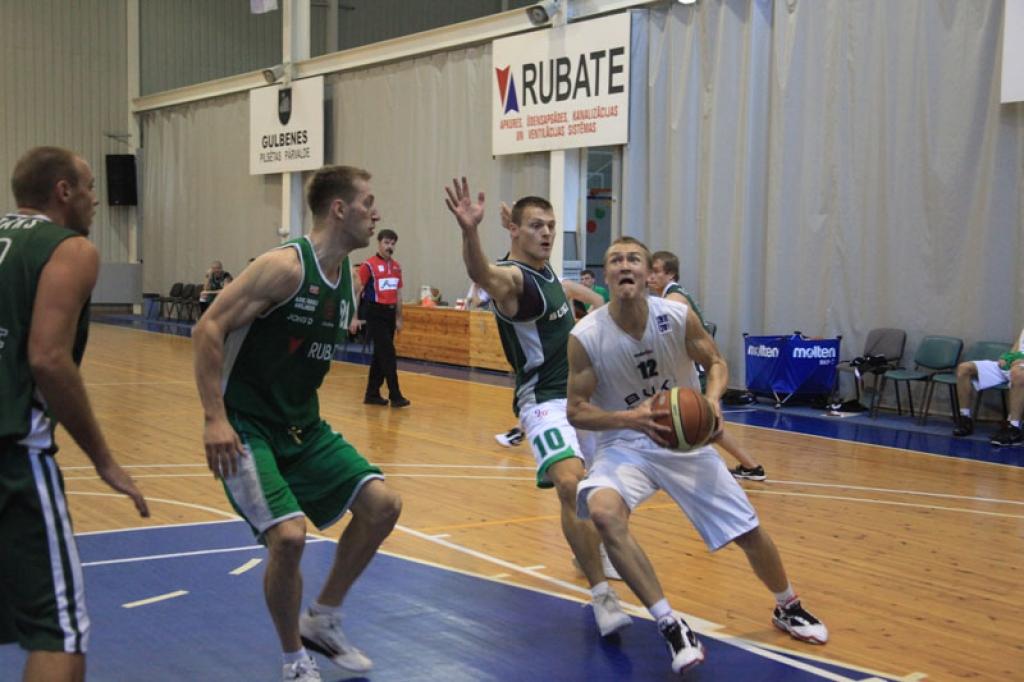 Egila Čakara kausa izcīņa basketbolā. Vecie "buki" spēlē pret jaunajiem (papildināts). 24.04.11