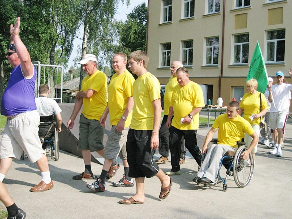 Vidzemes reģiona invalīdu biedrību vasaras sporta spēles Strautiņos. 14.08.10