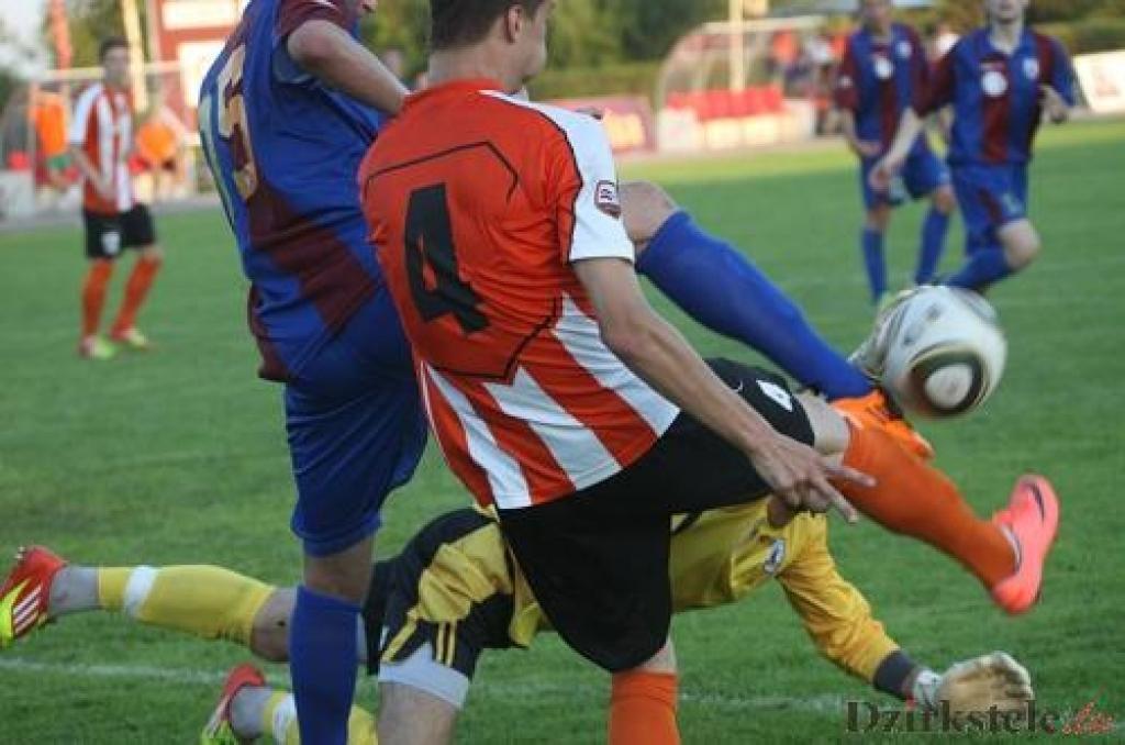 Futbols: spēli ar Daugavpils "Daugavu" no Gulbenes pārceļ uz Rīgu