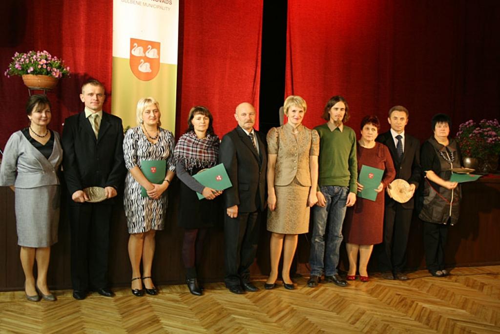 Godina pārvaldes un novada ļaudis
