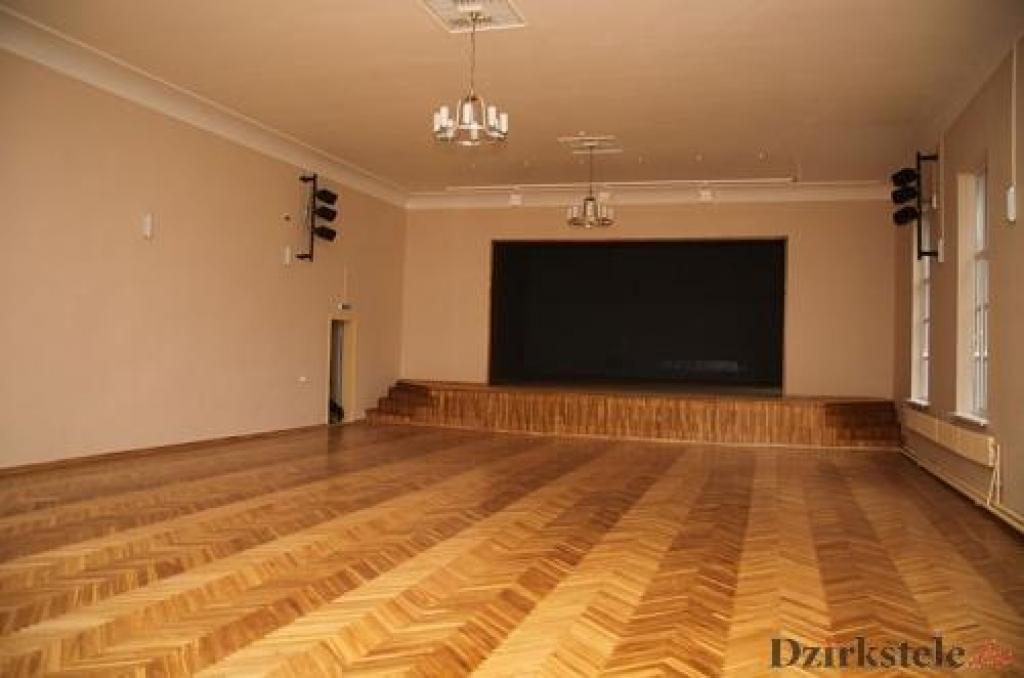 Beļavas tautas nams durvis vērs decembrī