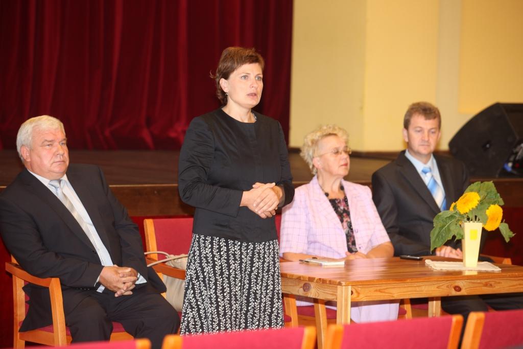 Labklājības ministre tiekas ar Gulbenes novada iedzīvotājiem