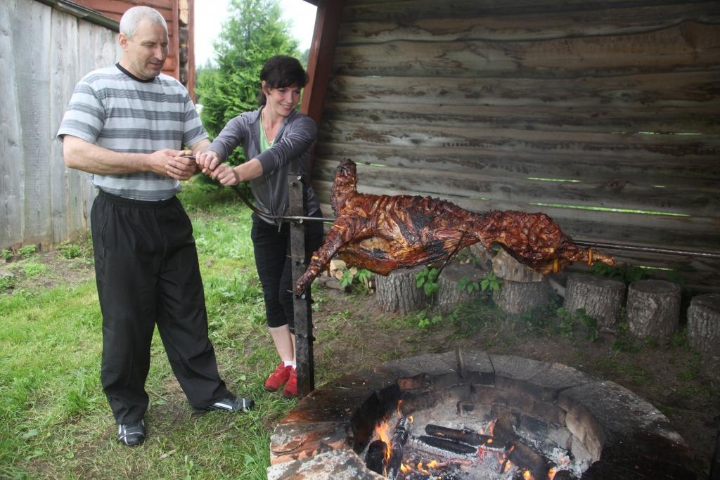 “Dzelzaviešos” saimnieko vispusīgi