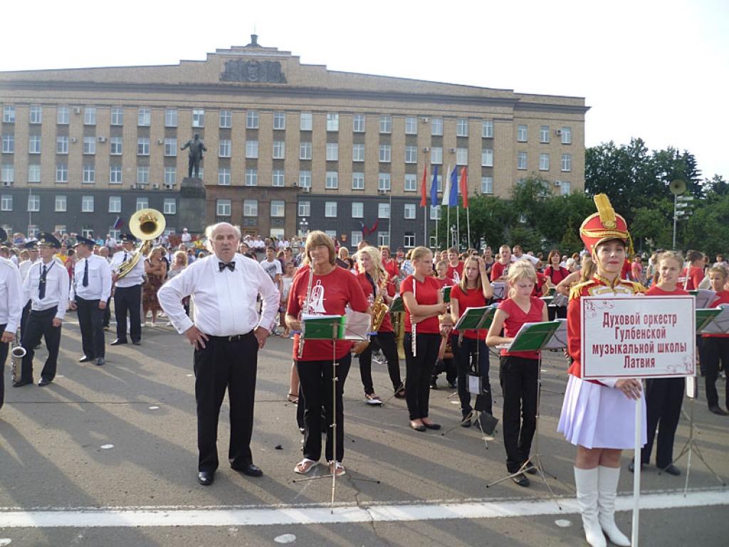 Gūst panākumus konkursā Krievijā
