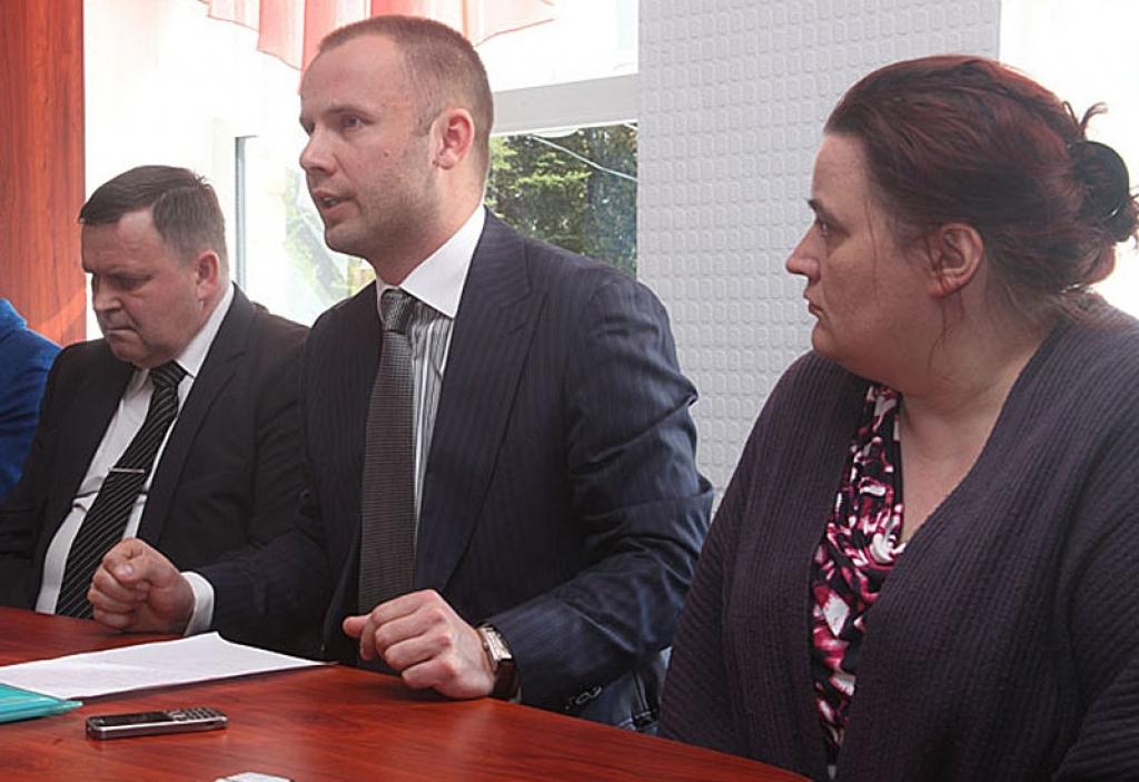 Slimnīcas likteni izlemj pusotrā minūtē