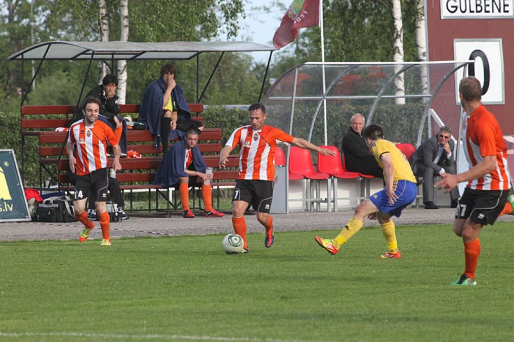 Futbols: "Ventspils" sagrauj "Gulbeni"
