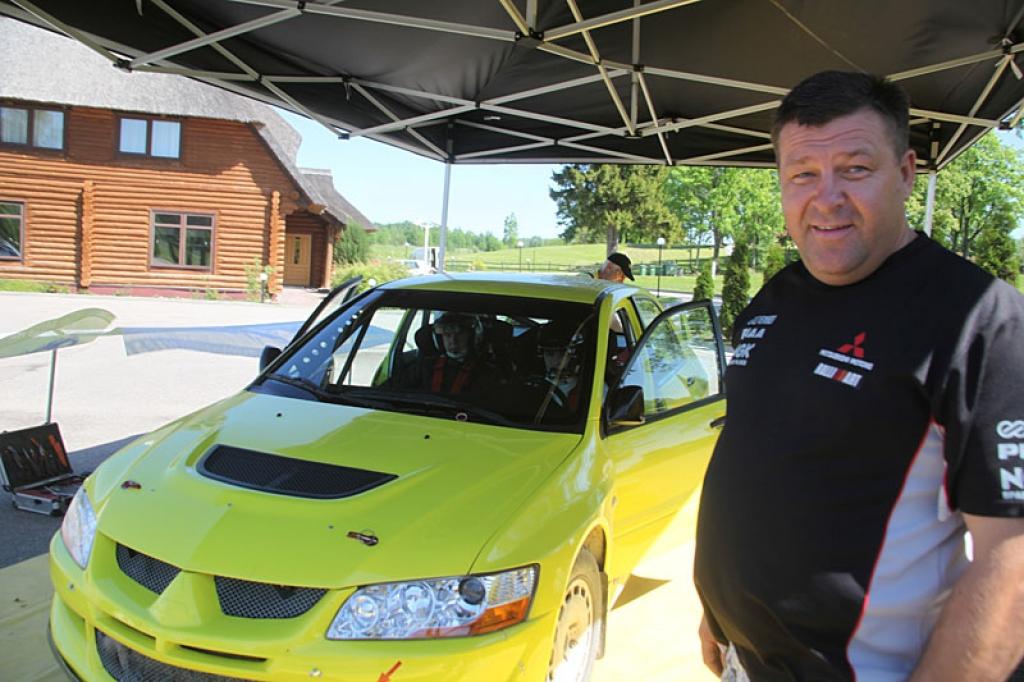 Trenēties šurp brauc arī no Habarovskas