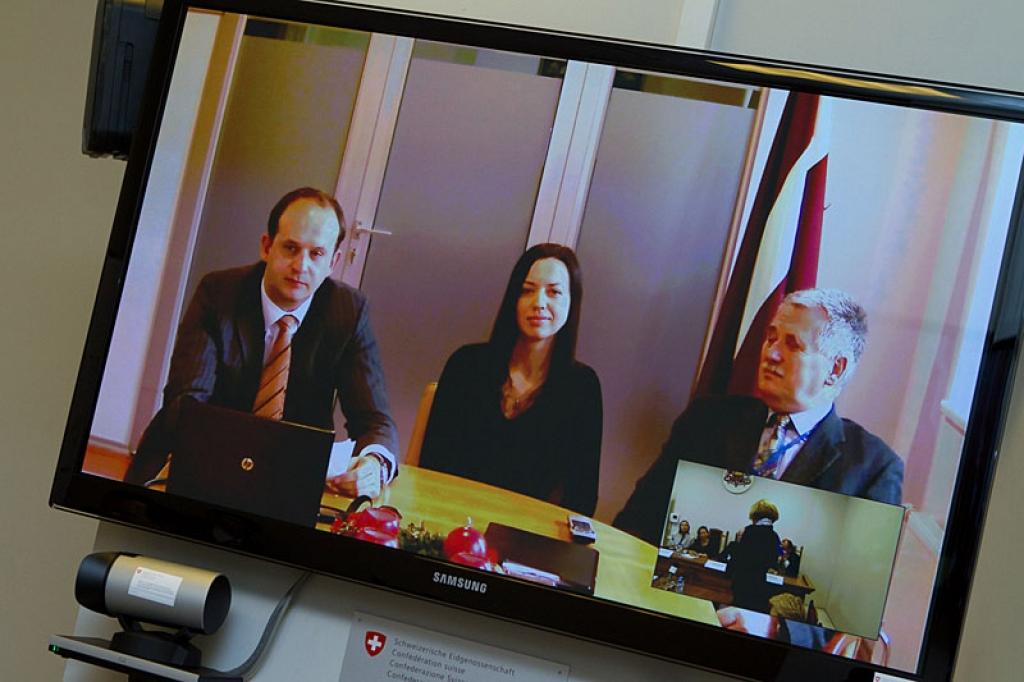 Arī Gulbenē ar video konferenču aparatūru aprīko tiesas sēžu zāli