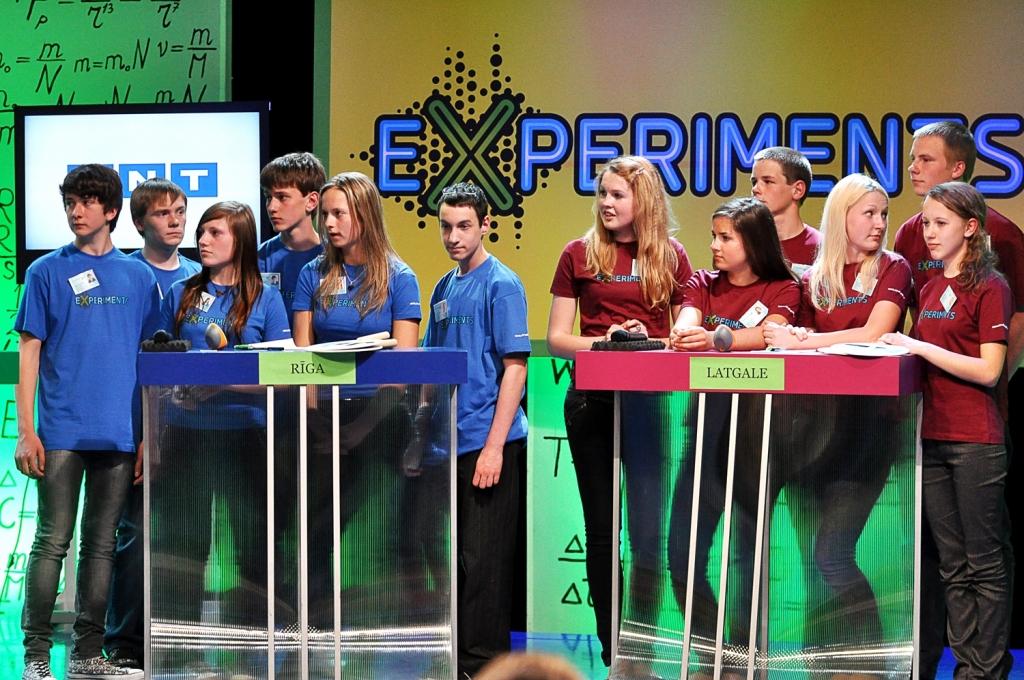 Noskaidrotas zinošākās “eXperiments” komandas