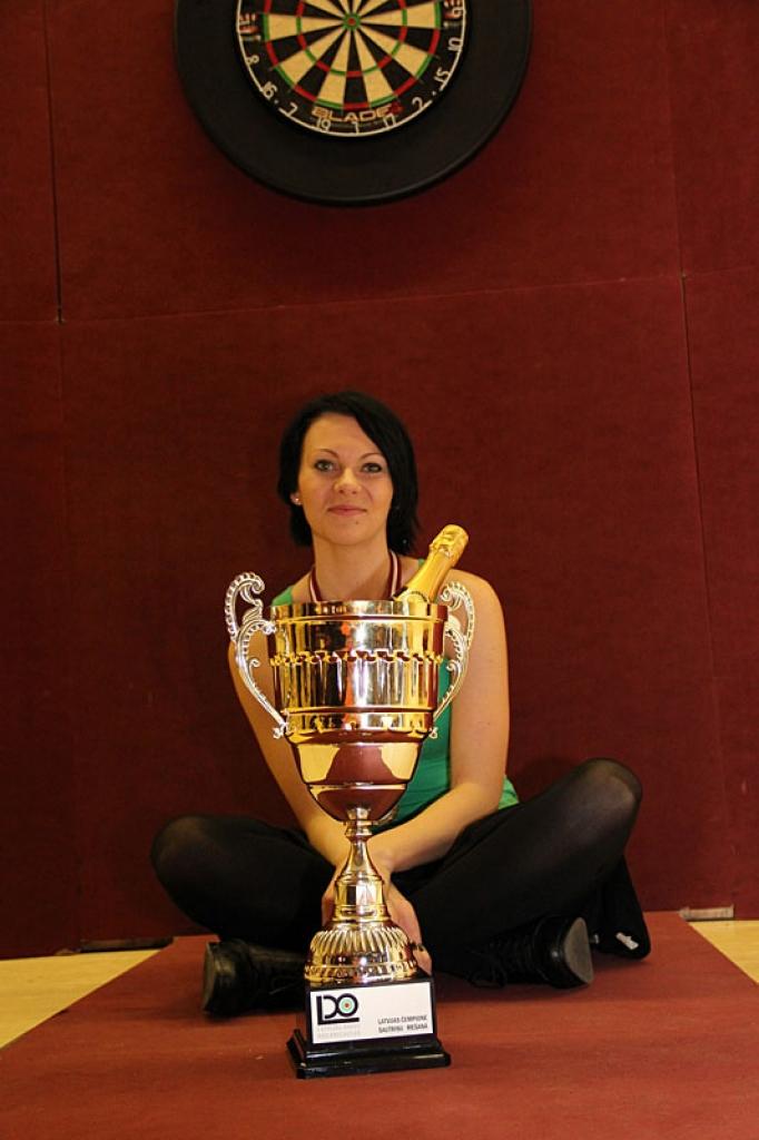 Izcīna pirmo čempiones titulu