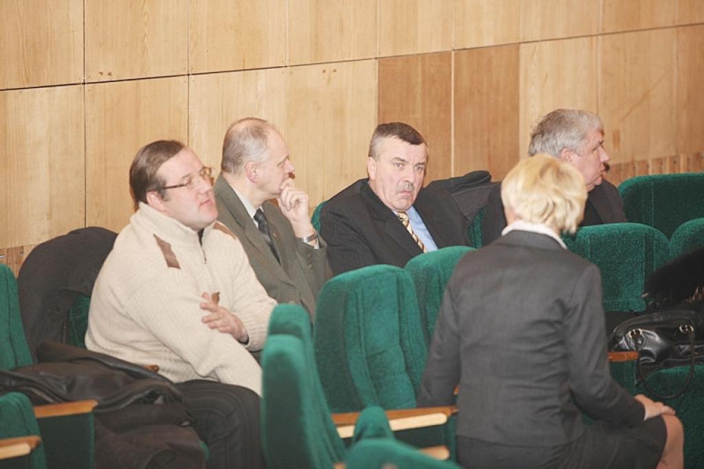 Deputāts var pelnīt līdz 400 latiem