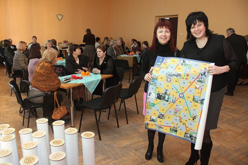 Skolām dāvina spēli