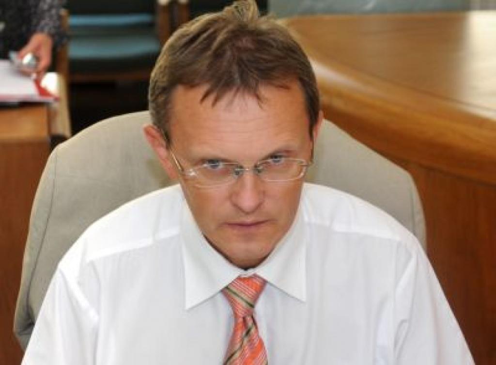Izglītības ministrija nokaitinājusi Vilku
