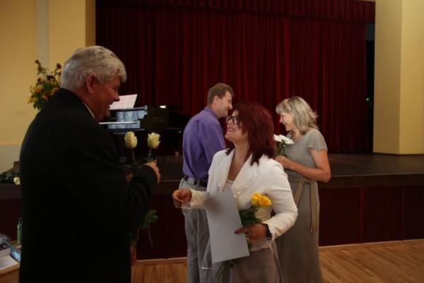 Gulbenē sveic labākos novada skolotājus un uzņem savā saimē jaunus (28.08.2013.)