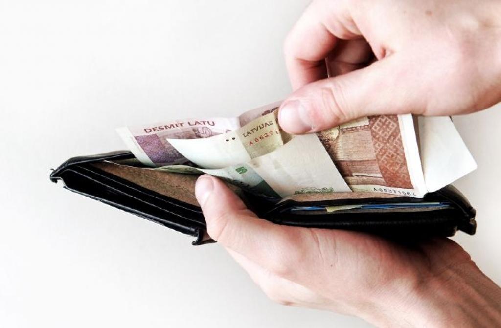 Gada alga Latvijā ir palielinājusies par vidēji 3,9%